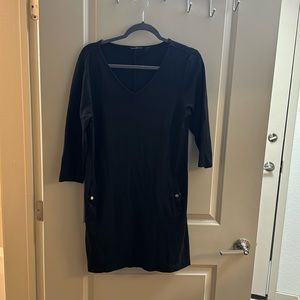 Black dress with pockets